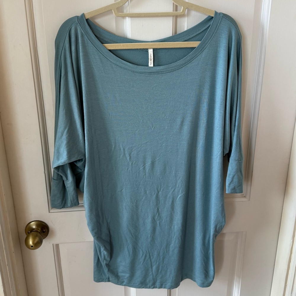 Perfect Off-the-Shoulder Top - Picture 2 of 5
